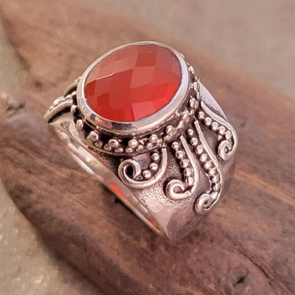 Red Oval Faceted Carnelian Octopus Tentacles Artisan Sterling Ring - Picture 5 of 10